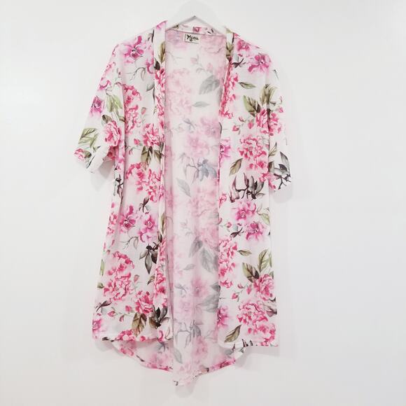 Show Me your Mumu Floral Robe short Sleeves - Picture 1 of 9